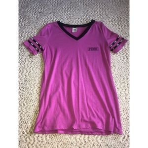 VS PINK V-Neck Tee